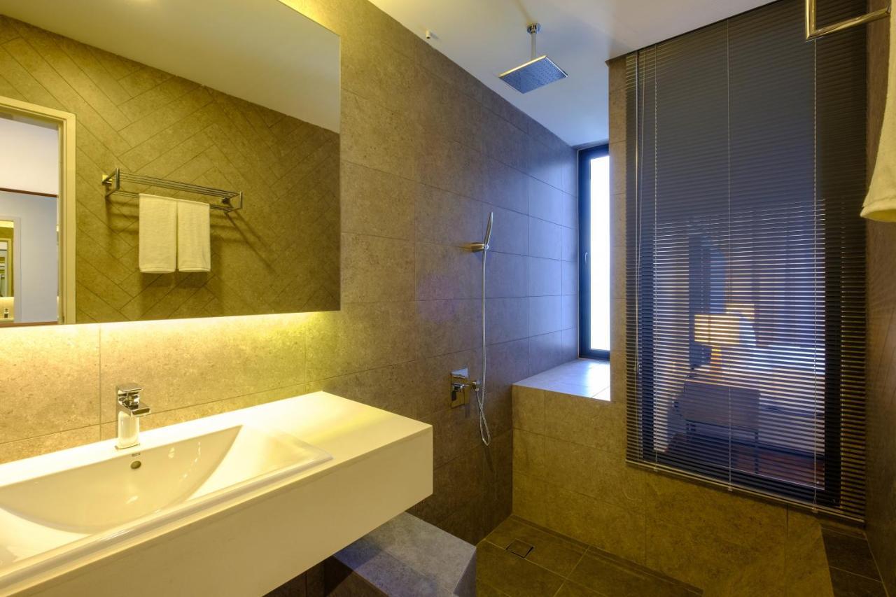 Tanjung Point Residences Tanjung Bungah  Eksteriør billede
